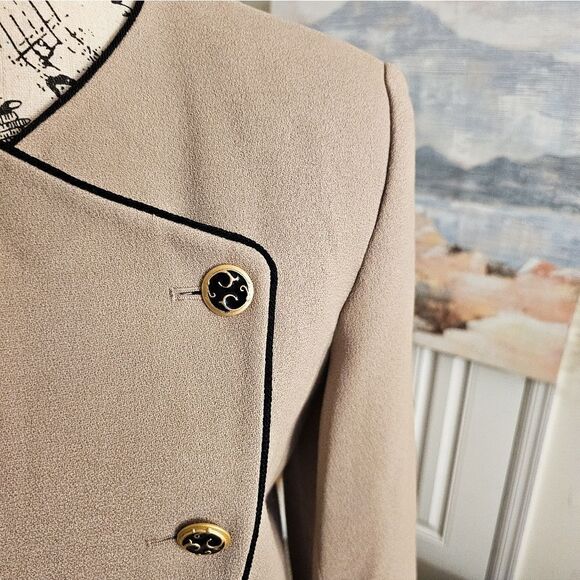 New VTG Beige KASPER 100% Wool  Statement Blazer. - Picture 4 of 15